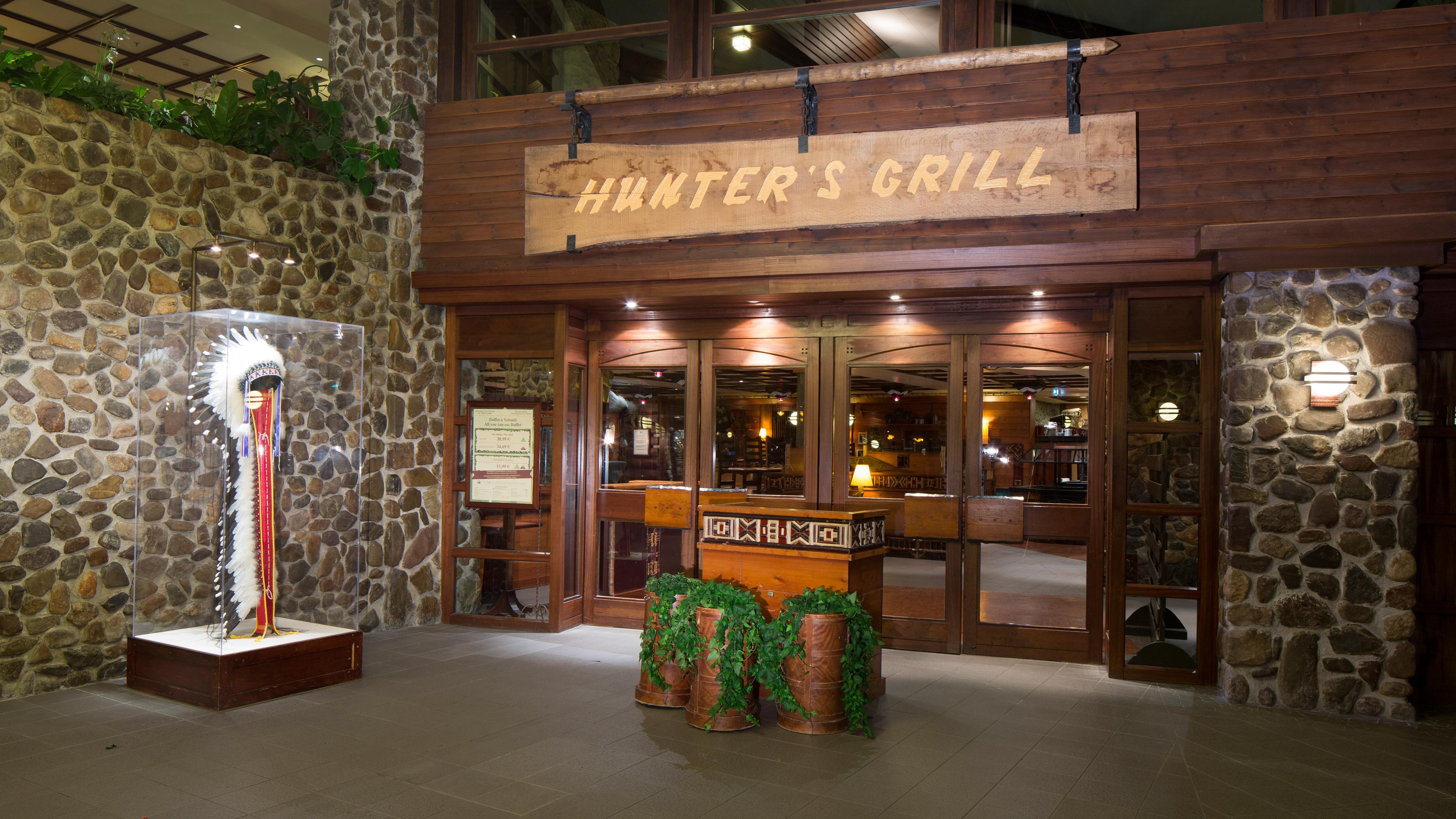 hunters grill restaurent entrance